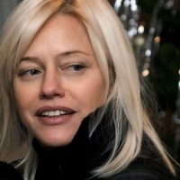 Small size 1674635264