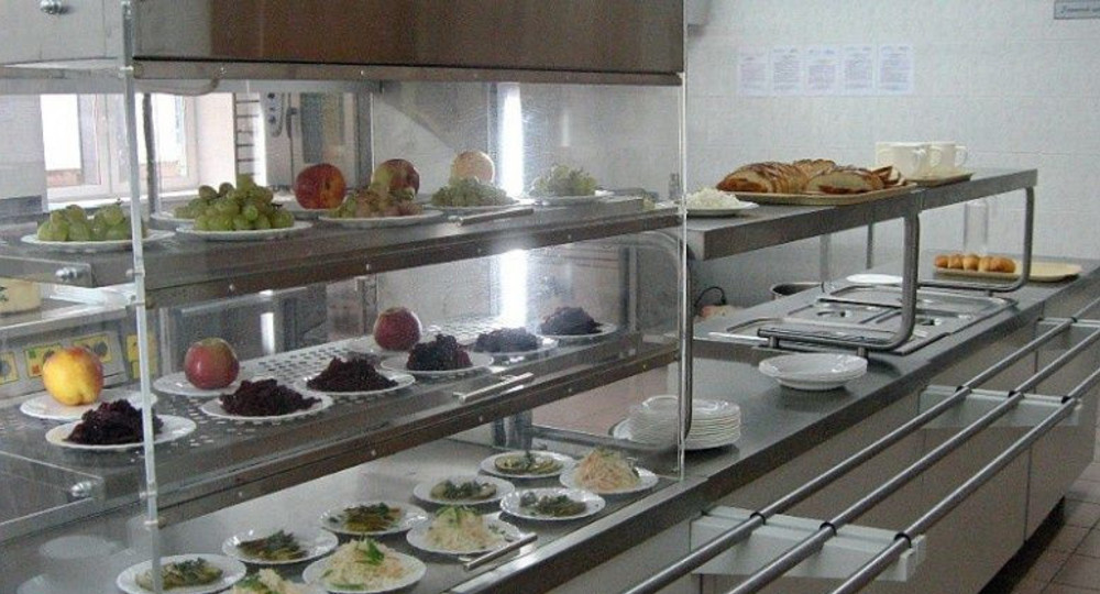 Следователи начали проверку после массового отравления школьников в Абакане Следователи начали проверку после массового отравления школьников в Абакане