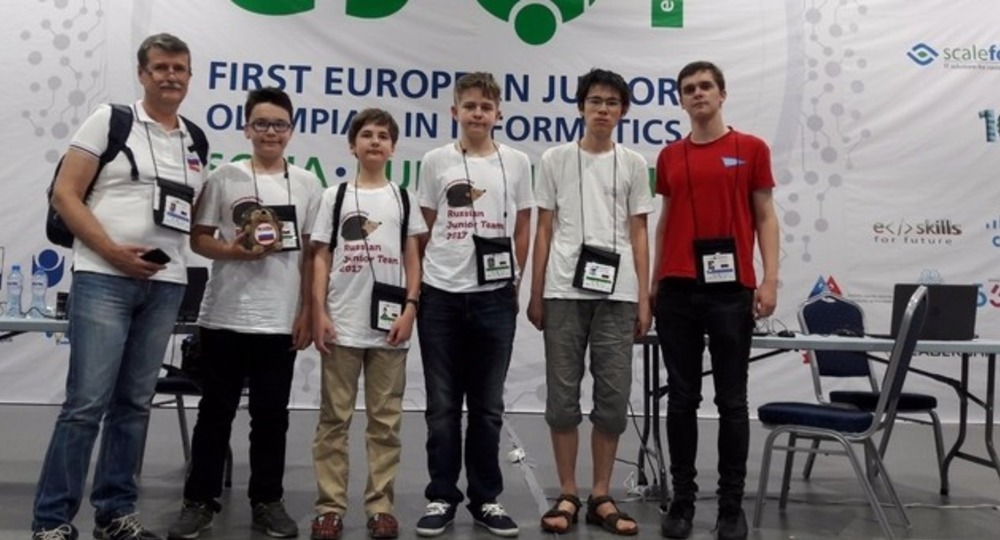 "Hello, World!" "Hello, World!"