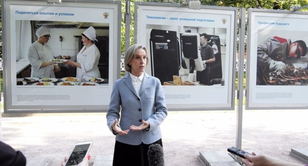 О развитии профессионального образования в России расскажет фотовыставка О развитии профессионального образования в России расскажет фотовыставка