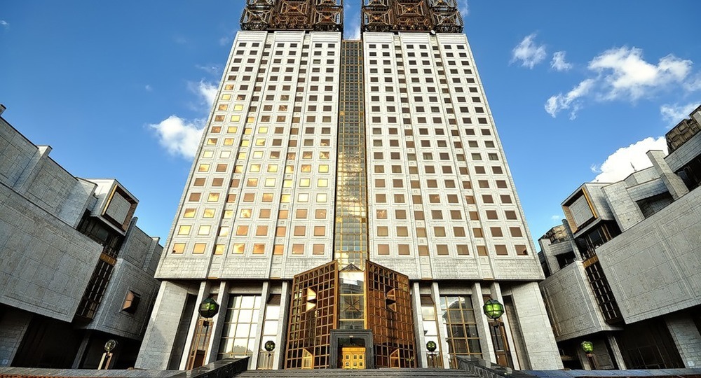 Академия наук требует нового статуса