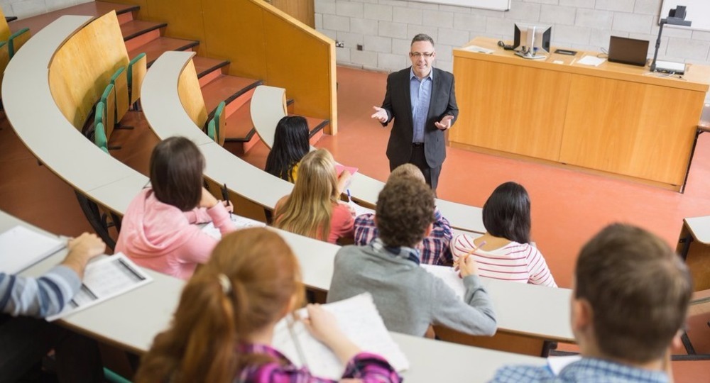 ​Минобрнауки РФ разработало положение о зарплатах работников вузов