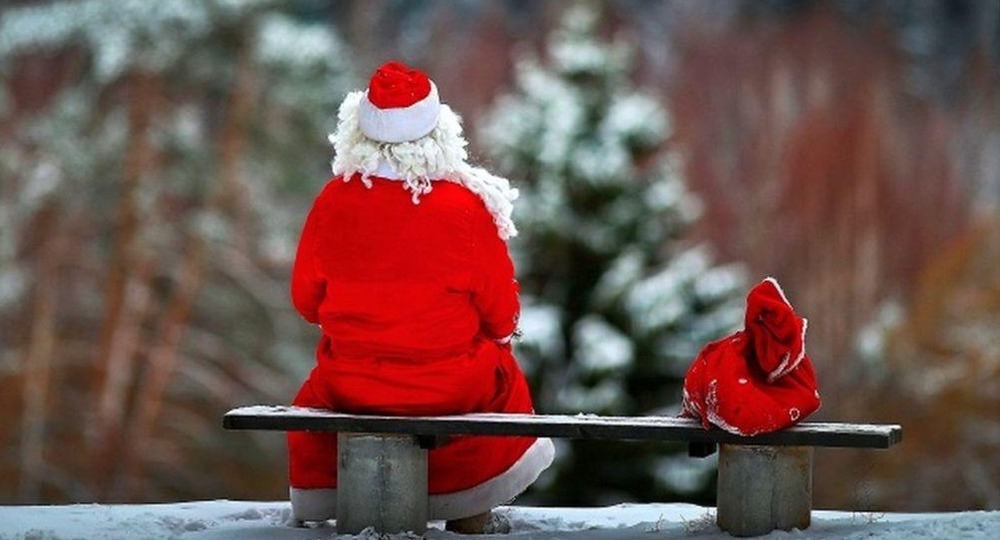 В Новосибирске запретили приглашать в детсады Дедов Морозов В Новосибирске запретили приглашать в детсады Дедов Морозов