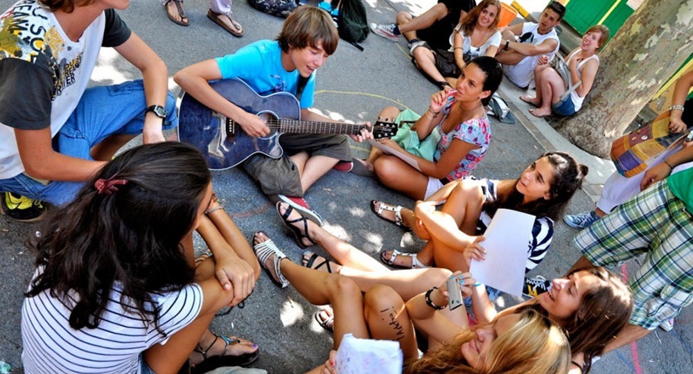 Как помешать ученикам бросить школу?