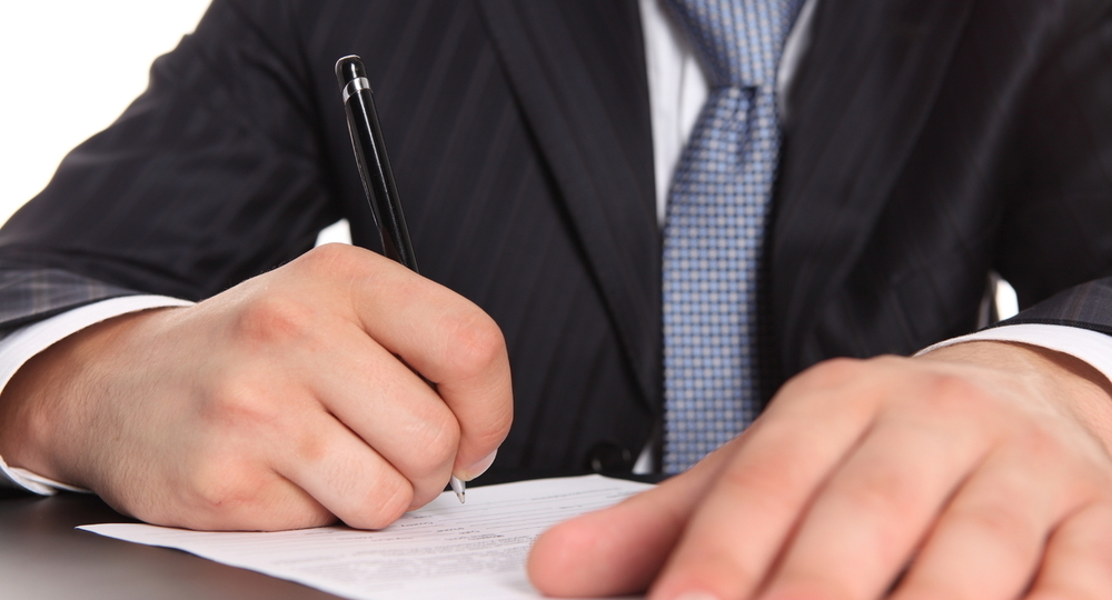 Глава Дагестана освободил от должности министра образования Глава Дагестана освободил от должности министра образования