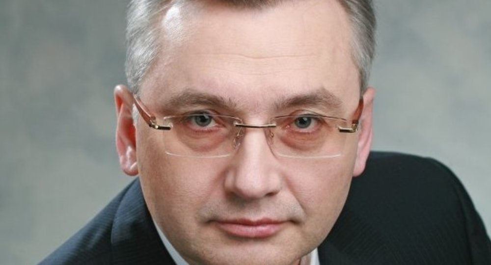 Корень проблемы – в кризисе системы образования Корень проблемы – в кризисе системы образования