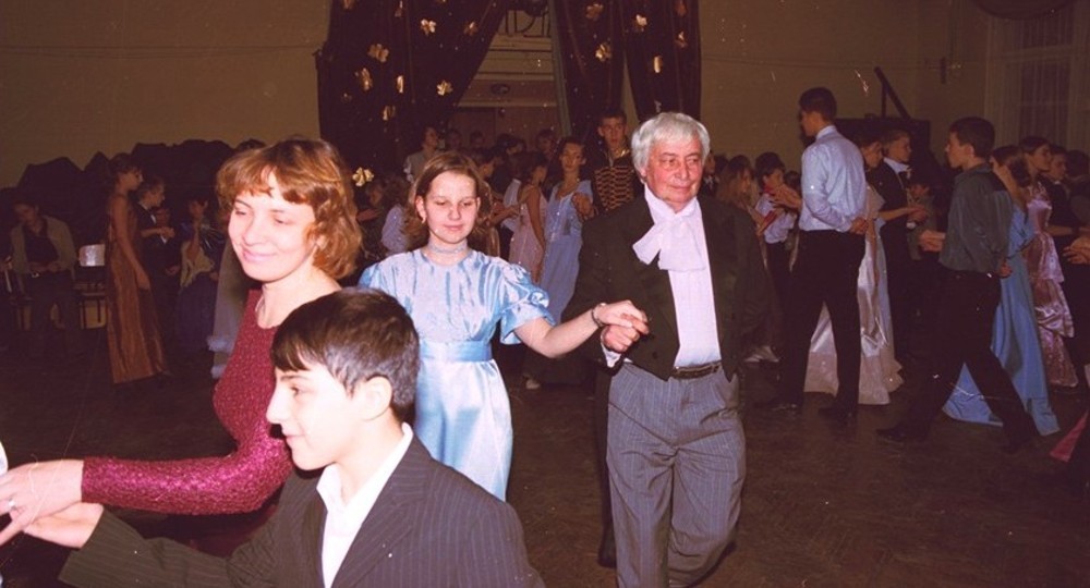 Школа Тубельского жива Школа Тубельского жива