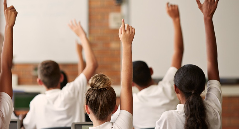 В Германии школьники протестуют против экзамена по английскому В Германии школьники протестуют против экзамена по английскому