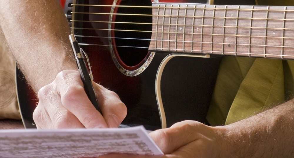 Министерство просвещения запускает конкурс лучших песен об учителях Министерство просвещения запускает конкурс лучших песен об учителях