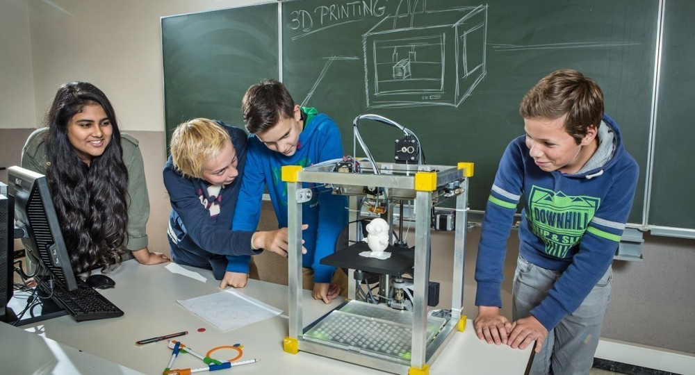 Как школе не отстать от времени Как школе не отстать от времени