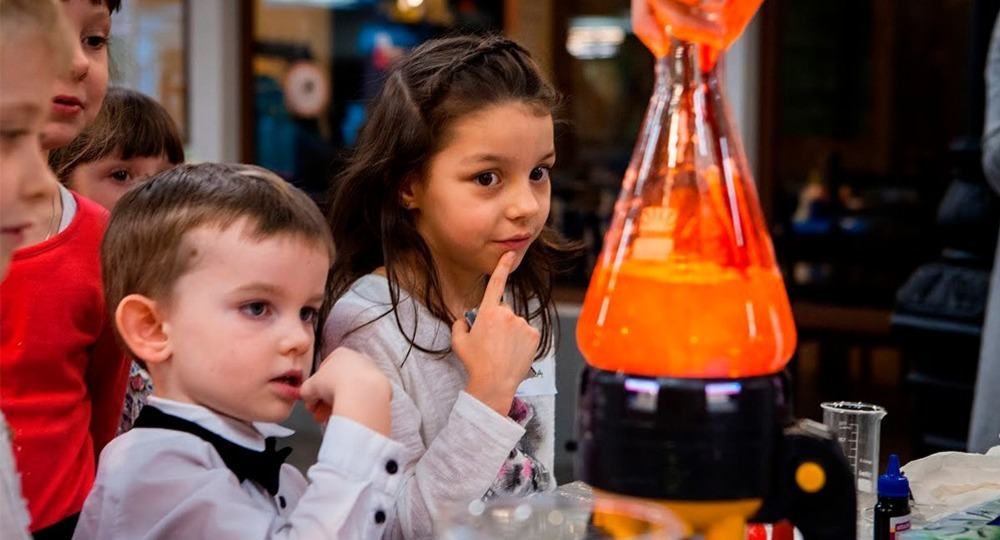 О чем молчит школа? О чем молчит школа?