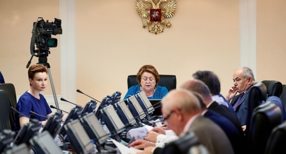 Регионы получат рекомендации по оплате труда педагогов на ЕГЭ Регионы получат рекомендации по оплате труда педагогов на ЕГЭ