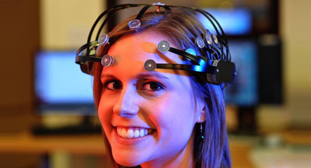 Исследование: людям проще врать на иностранном языке Исследование: людям проще врать на иностранном языке