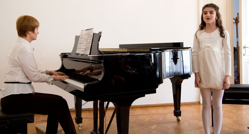 Сколько россияне тратят на допобразование своих детей? Сколько россияне тратят на допобразование своих детей?