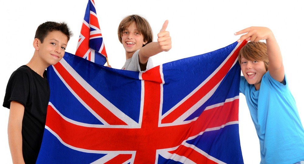 Перемены и физкультура на английском… во французской школе Перемены и физкультура на английском… во французской школе