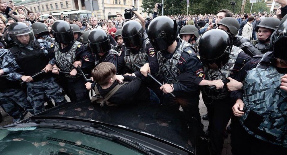 Аттестат смелости или незрелости? Аттестат смелости или незрелости?