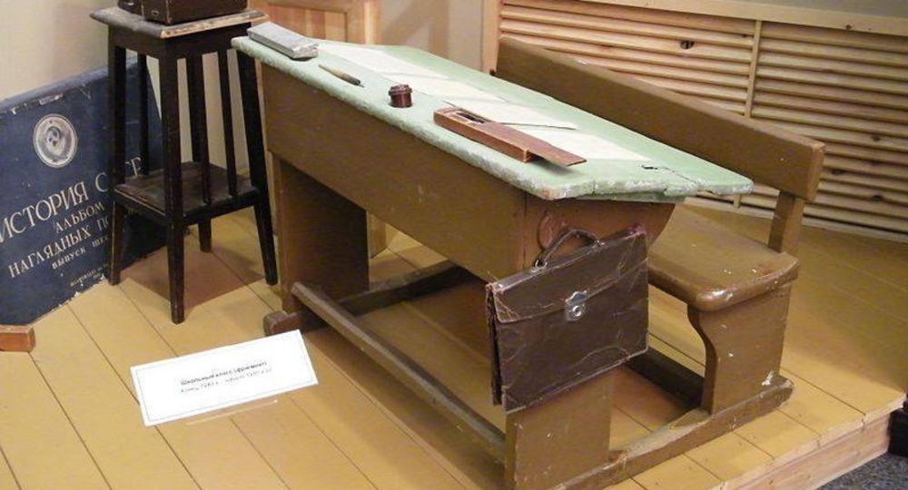 Живая парта: «память тела и духа»