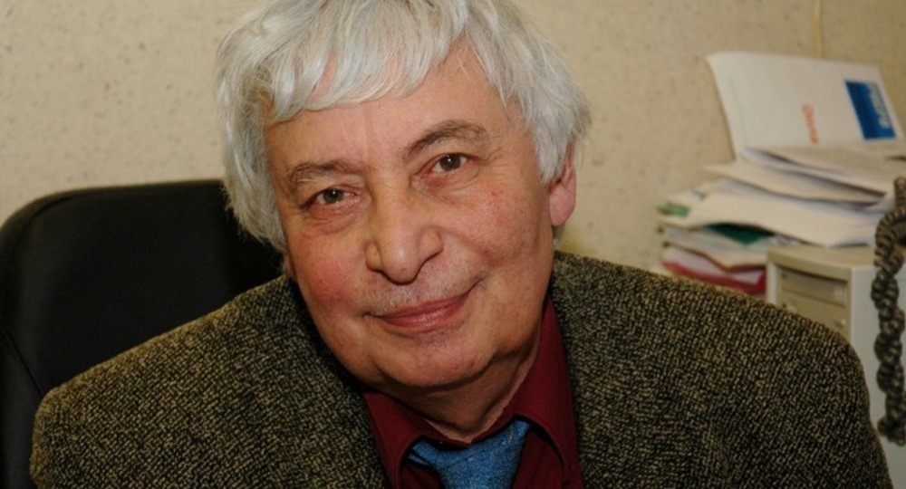 Бодался Тубельский с дубом Бодался Тубельский с дубом