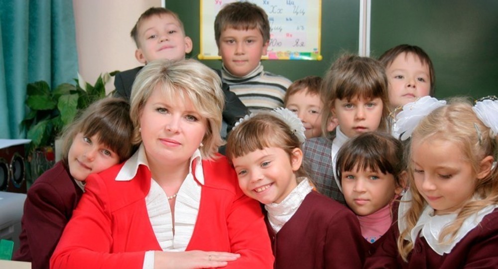 В Госдуме предложили повышать статус классного руководителя В Госдуме предложили повышать статус классного руководителя