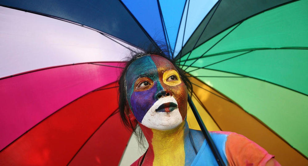 Во Франции борются с гомофобией в школах Во Франции борются с гомофобией в школах