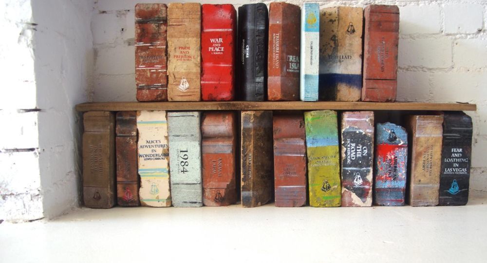 Забирай и читай: бесплатные книги на улицах французской глубинки Забирай и читай: бесплатные книги на улицах французской глубинки