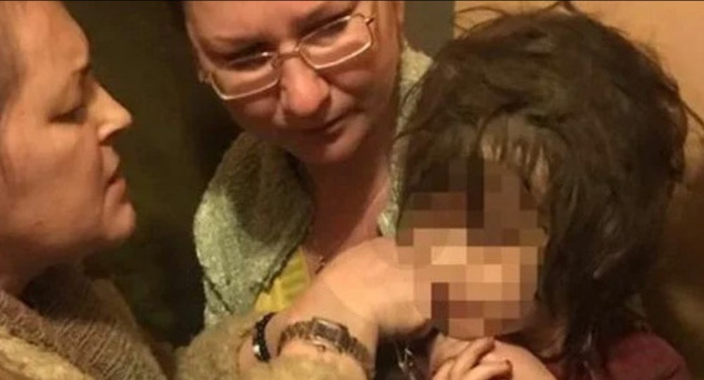 В Москве нашли девочку-маугли В Москве нашли девочку-маугли