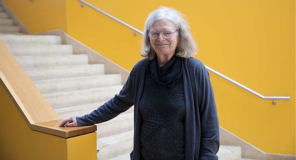 Математическую премию Абеля впервые присудили женщине Математическую премию Абеля впервые присудили женщине