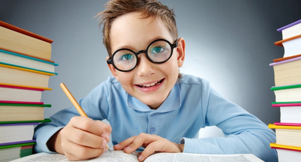 В России все еще хотят учиться по печатным учебникам В России все еще хотят учиться по печатным учебникам