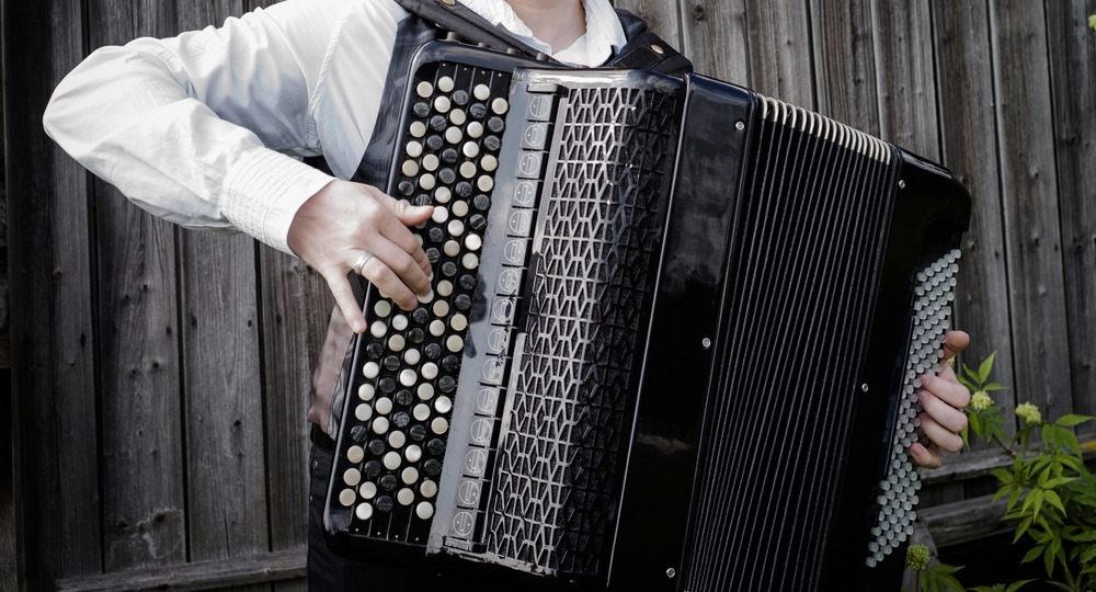 Школа на Ямале потратит полмиллиона на баян Школа на Ямале потратит полмиллиона на баян