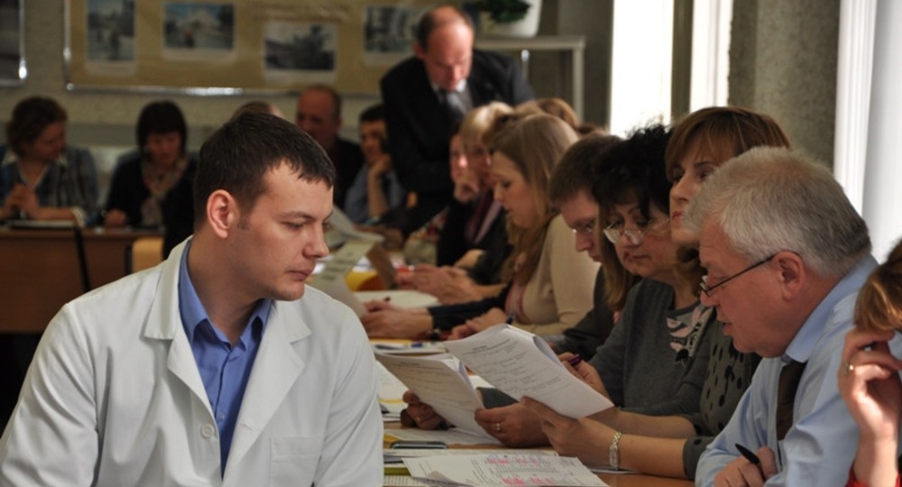 Опрос выявил желание россиян вернуть систему распределения выпускников Опрос выявил желание россиян вернуть систему распределения выпускников