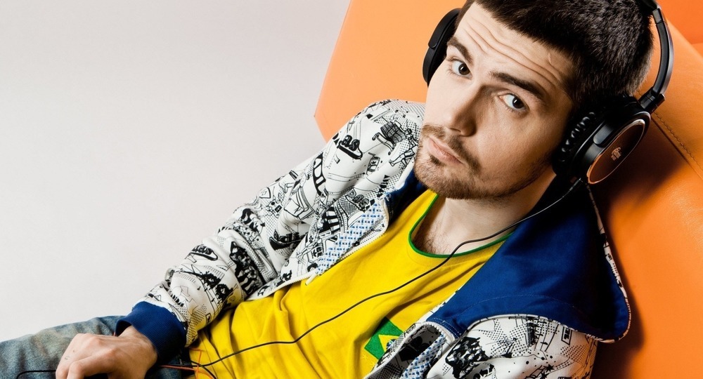 Nоize MC зачитал в РГГУ: Тотальный диктант Nоize MC зачитал в РГГУ: Тотальный диктант