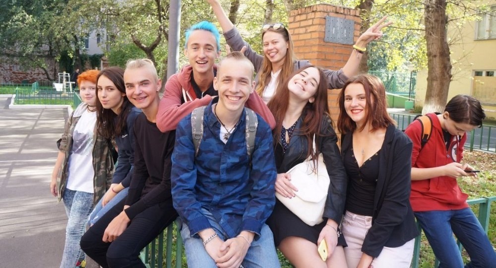 «Клянусь уберегать тебя от незачетов, не подстрекать прогуливать последние пары» «Клянусь уберегать тебя от незачетов, не подстрекать прогуливать последние пары»