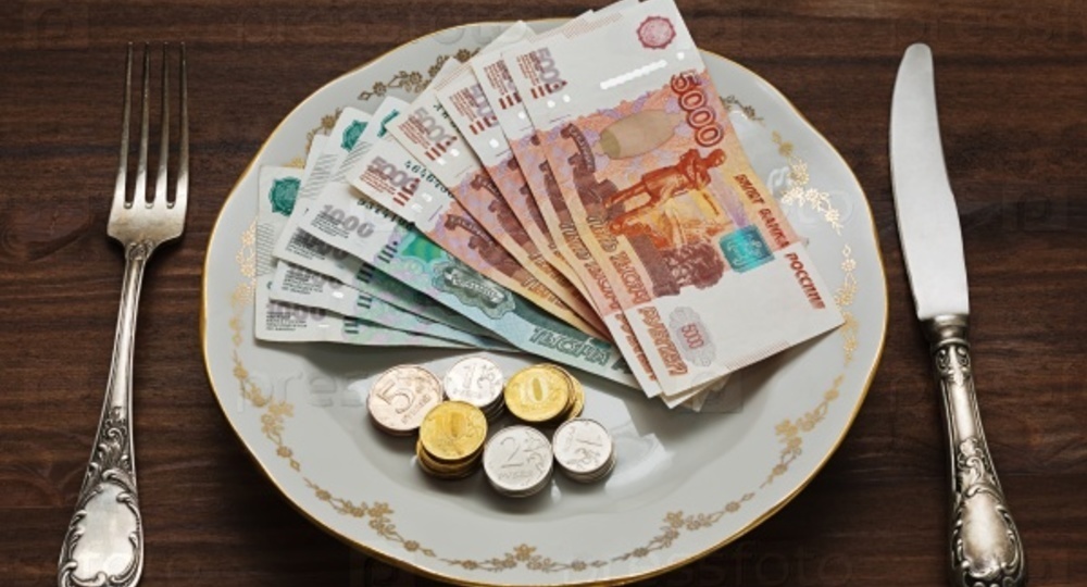 Горячее питание школьников могут оплатить из федерального бюджета Горячее питание школьников могут оплатить из федерального бюджета