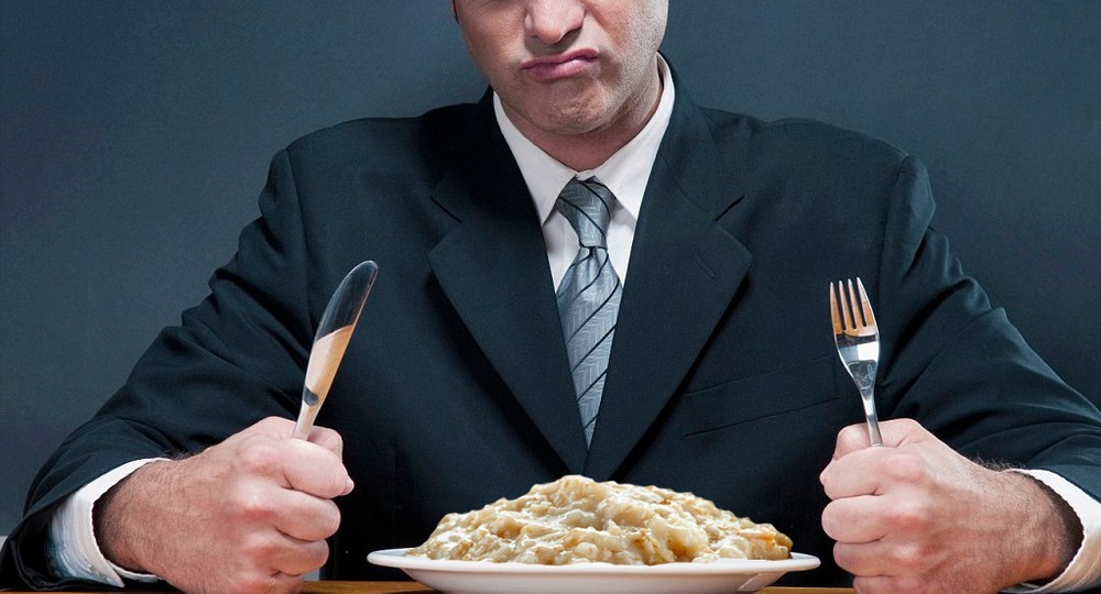 Чиновников решили перевести на школьное питание в ХМАО Чиновников решили перевести на школьное питание в ХМАО