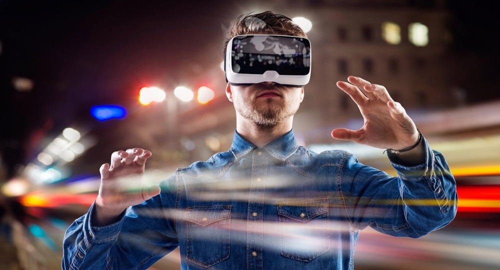 В России разработали систему дополненной реальности для незрячих людей В России разработали систему дополненной реальности для незрячих людей