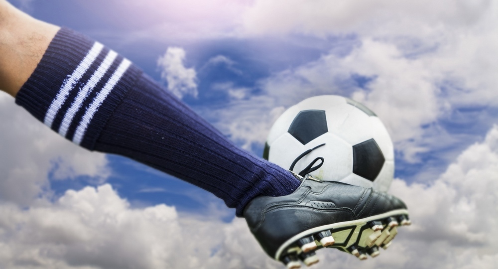 При школах появятся круглогодичные футбольные манежи При школах появятся круглогодичные футбольные манежи