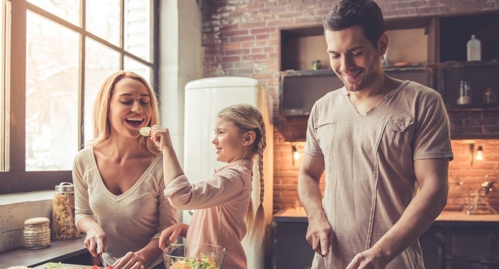 В Совете Федерации предложили ввести в школах курс «Семьеведение» В Совете Федерации предложили ввести в школах курс «Семьеведение»