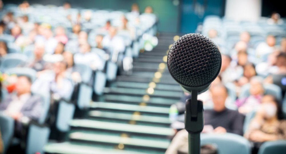 «…томов премногих тяжелей» «…томов премногих тяжелей»