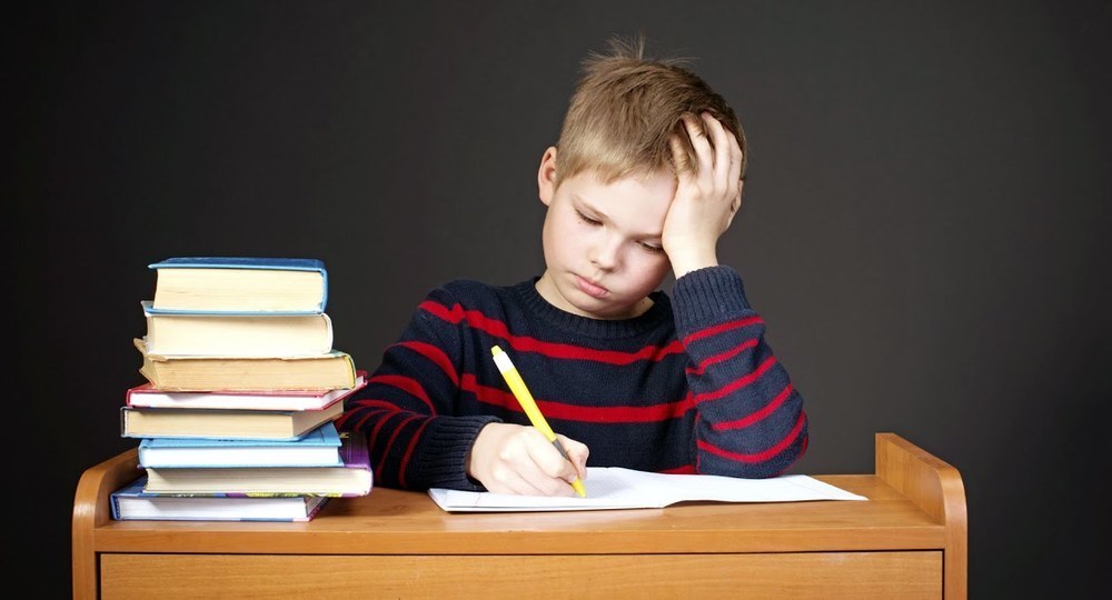 Должны ли родители делать уроки с детьми? Должны ли родители делать уроки с детьми?