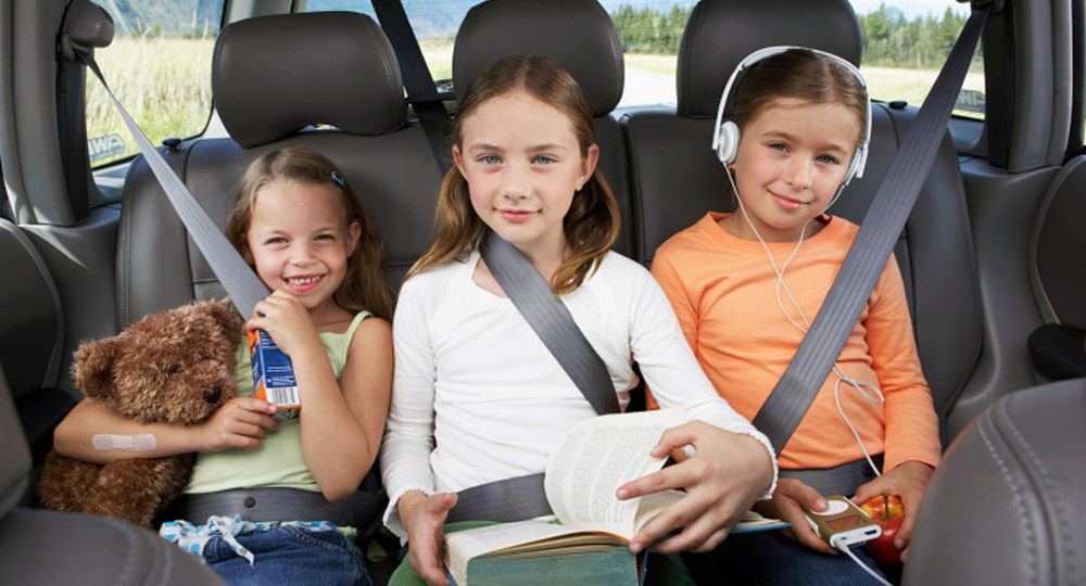 В ГИБДД предложили ограничить скорость перевозки детей В ГИБДД предложили ограничить скорость перевозки детей