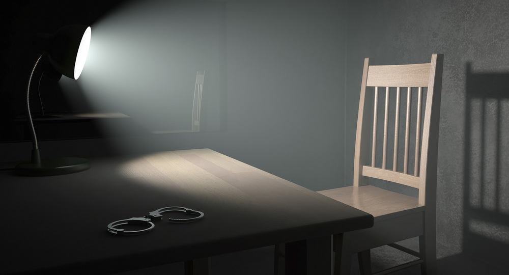 Увольнение и допрос в полиции за фото 10-20-летней давности