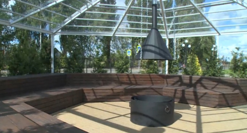 В Госдуме призвали создавать на территории школ антистресс-зоны с беседками на свежем воздухе