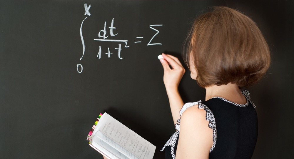 Большинство учителей считают, что образовательные программы нужно улучшить Большинство учителей считают, что образовательные программы нужно улучшить