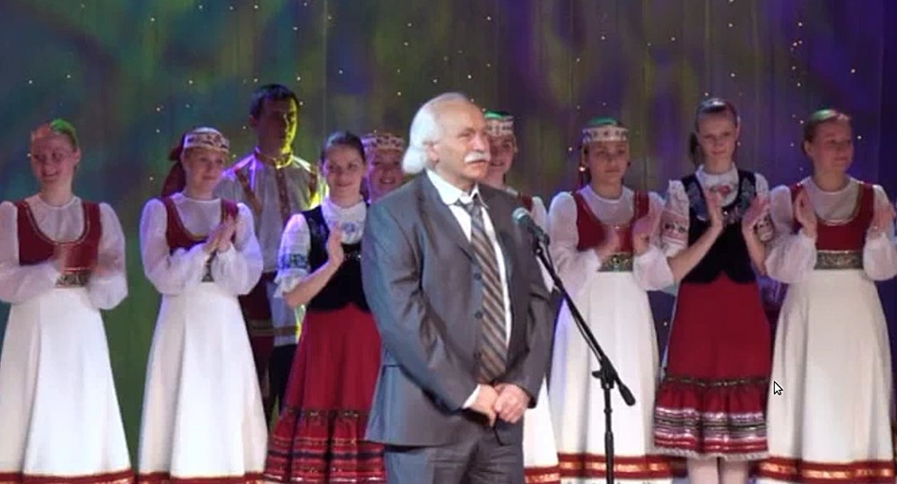 Последним костром догорает эпоха? Последним костром догорает эпоха?