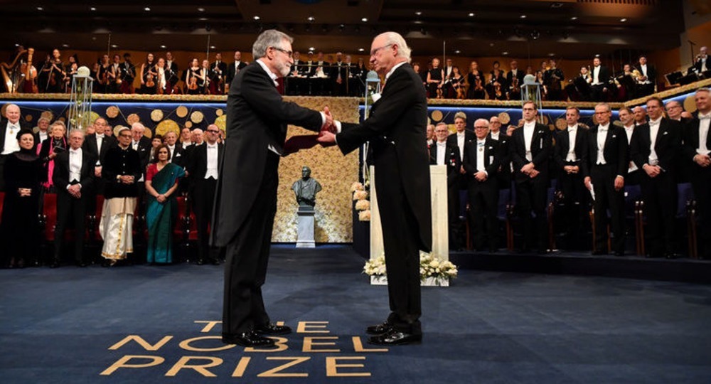 В Стокгольме вручили Нобелевские премии В Стокгольме вручили Нобелевские премии