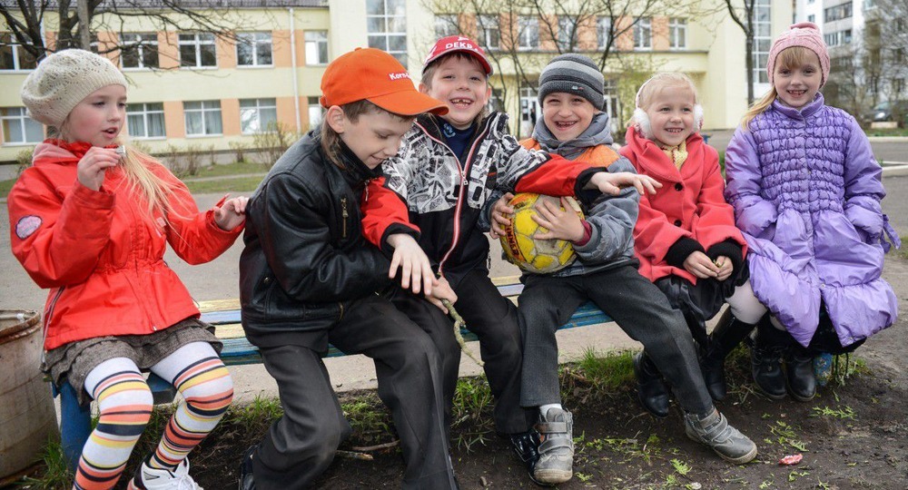 Маньяки, бровьи и Кирилл, который курил Маньяки, бровьи и Кирилл, который курил