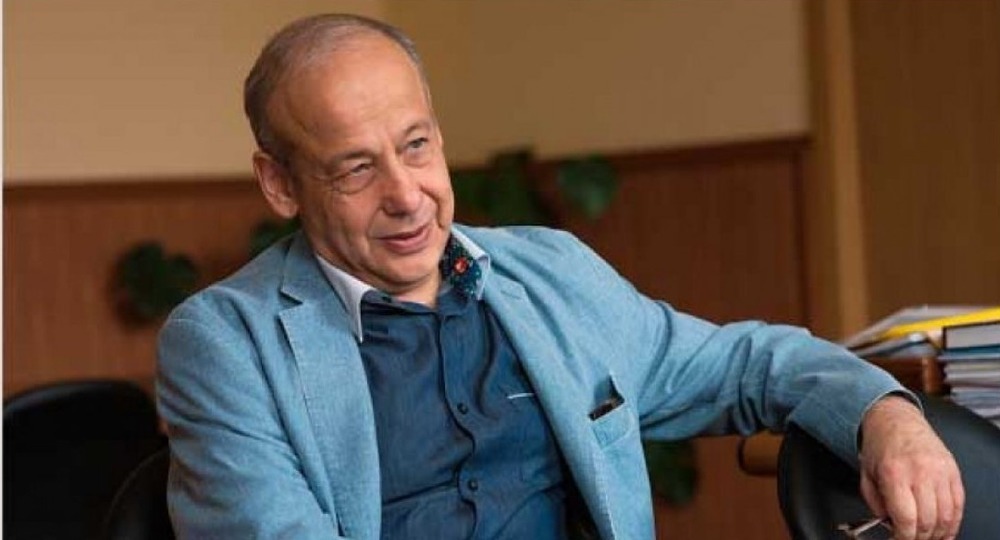 «ФГОС в нынешнем виде превращает детей в роботов»