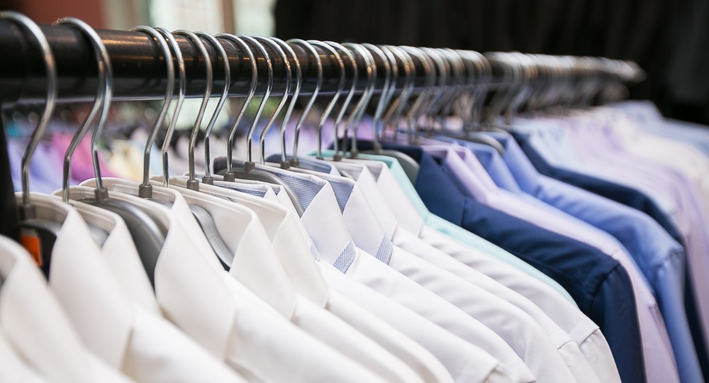 Школам разрешат централизованно закупать форму Школам разрешат централизованно закупать форму