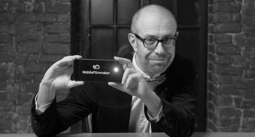 «Запрещать гаджеты вне уроков просто смешно»