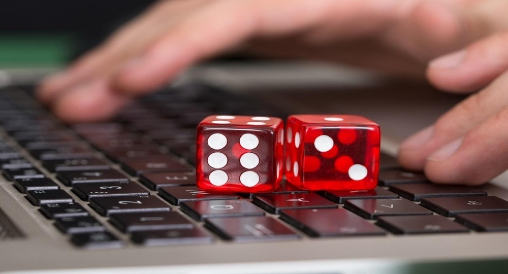 Опять Минпрос предлагает расширять число урочных тем? Опять Минпрос предлагает расширять число урочных тем?